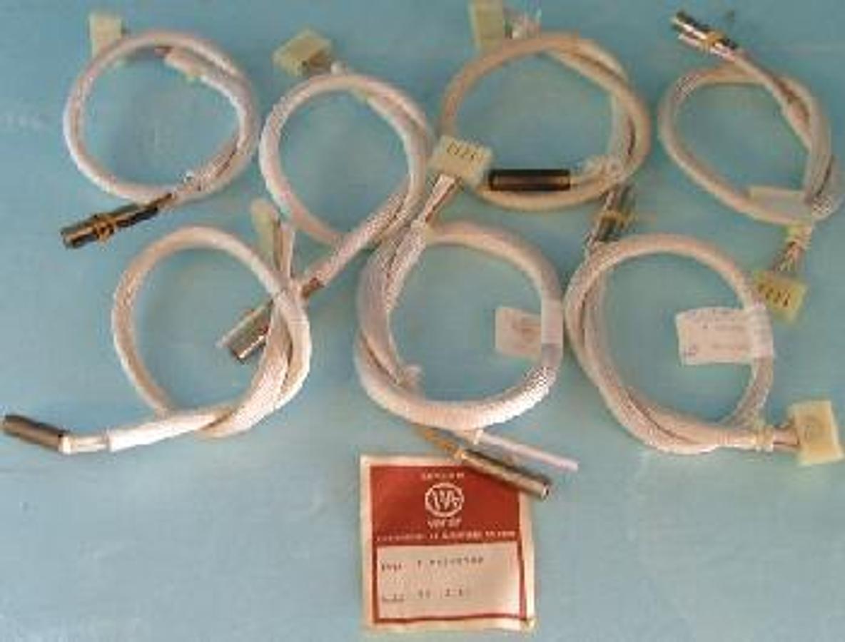 Used QTY. 7. VARIAN HEATER AND PROBE INJECTOR P/N: 01-001009-00 REV. 2.