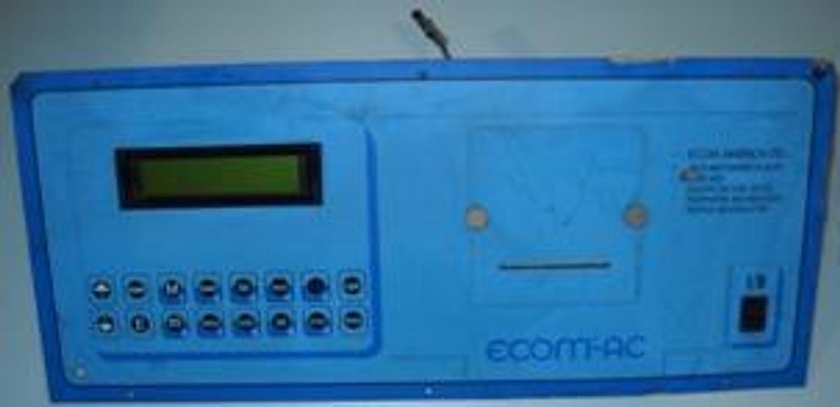Used ECOM-AC ECOM AMERICA LTD. DISPLAY CONTROL PANEL WITH PRINTER INSIDE