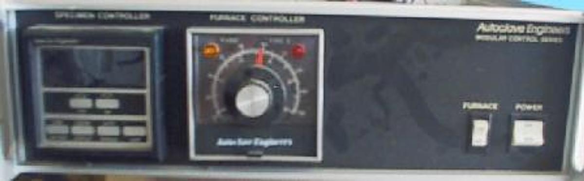 Used QTY. 1. AUTO CLAVE ENGINEERS MODULAR CONTROL SERIES. PART NO. MTCPKC500. VOLTS 120/ 230