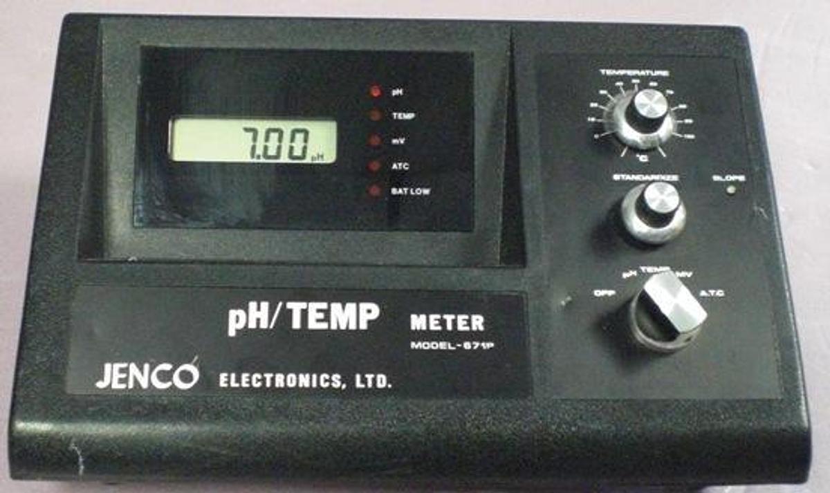 Used JENCO PH\TEMP METER