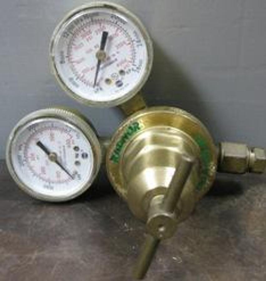 Used QTY. 1. RADNOR REGULATOR