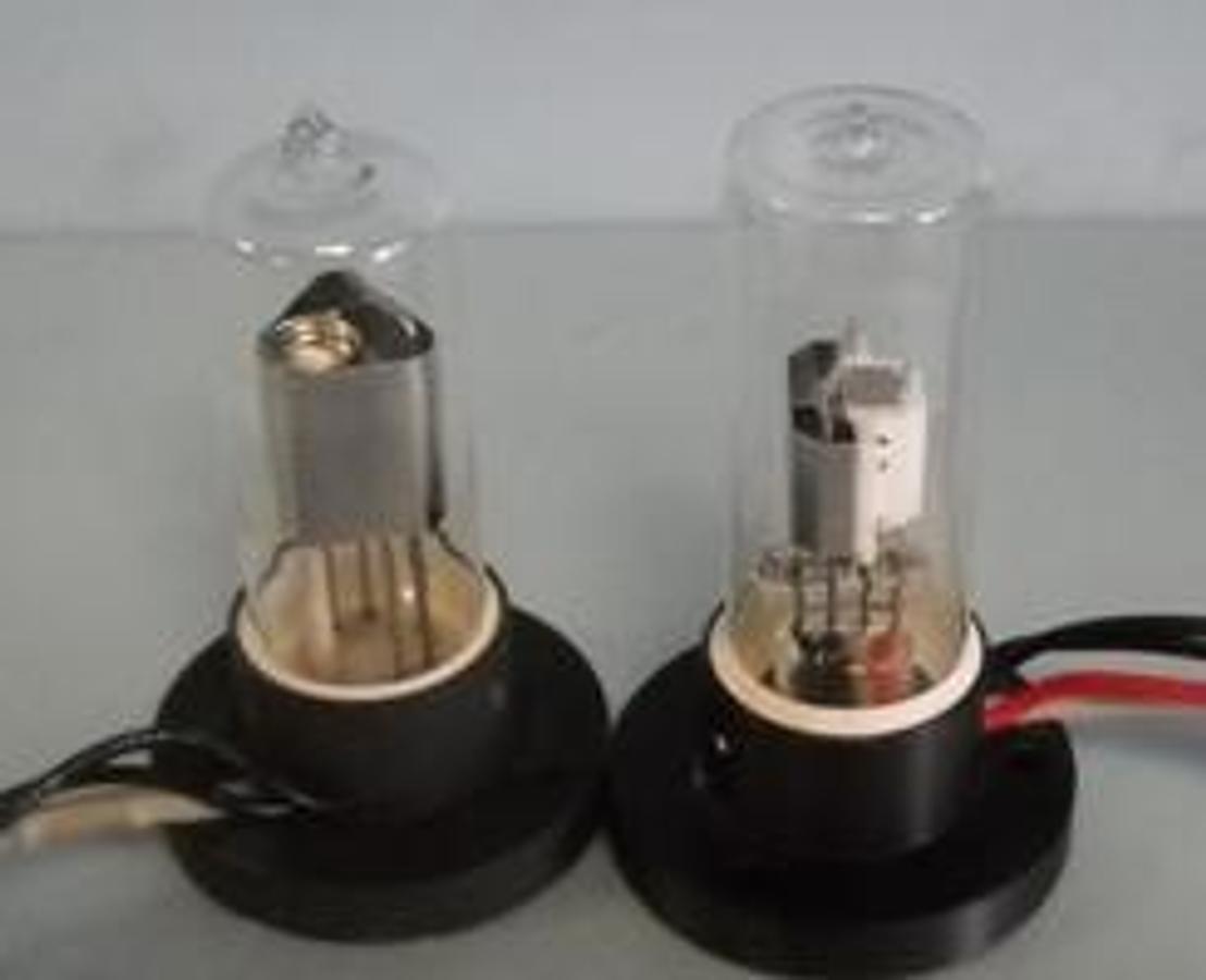 Used WATERS DEUTERIUM LAMPS