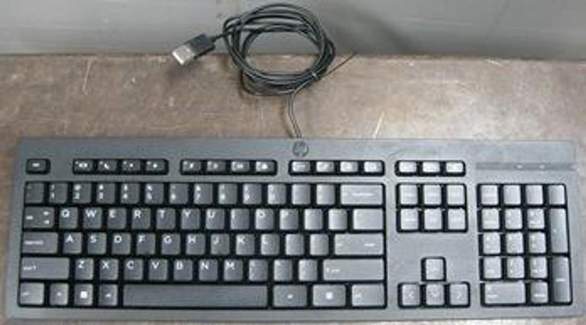 Used HP COMPUTER KEYBOARD
