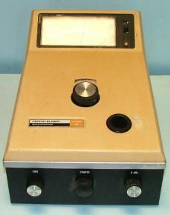 Used PERKIN ELMER SPECTROPHOTOMETER COLEMAN 295 MODEL 295 115/230V 50/60HZ 90VA FOR IN VITRO DIAGNOSTIC USE SERIAL 20455.