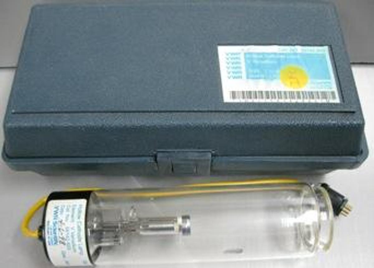 Used QTY. 1. VWR HOLLOW CATHODE LAMP