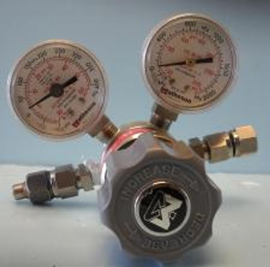 Used QTY. 1. MATHESON GAS REGULATOR MODEL 3351-M/I