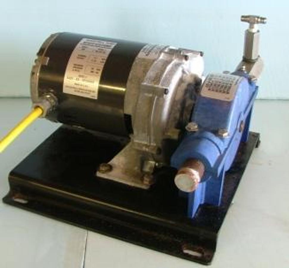 Used INDUSTRIAL PUMP SERIES 400 MODEL X429-XA-ECFXXXX