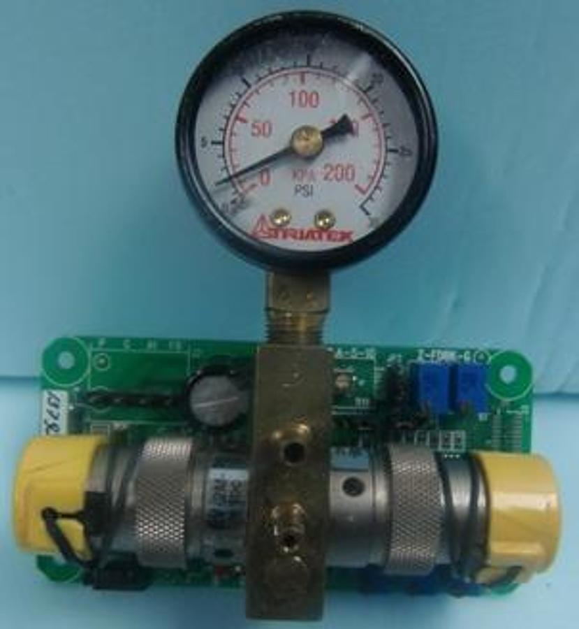 Used TRIATEK CP-3230 ANALOG INPUT TO PNEUMATIC OUTPUT TRANSDUCER WITH EV-2M-24 VDC BOARD 13792-115 N101758K DB ZERO GAIN WITH 1. GAUGE READING 0-30 PSI 0-200 KPA.