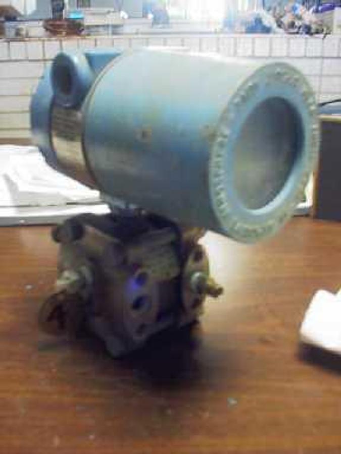Used ROSEMOUNT SMART TRANSMITTER MODEL: 1151DP4S25T0085D1