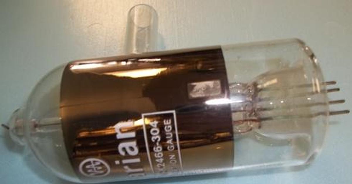 Used QTY. 1. VARIAN 0563-K2466-304 IONIZATION GAUGE.