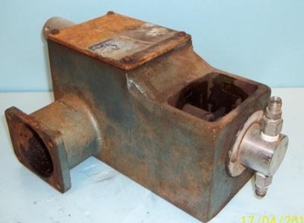 Used MILTON ROY MD2-M3D-PO25 SERIAL: 193825-1A RATED PRESS: 1000 PSI .081 LAP.