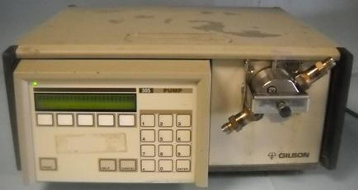 Used GILSON 305 HPLC PUMP POWERS ON BUT HAS PROBLEMS for PARTS OR REPAIR ONLY.