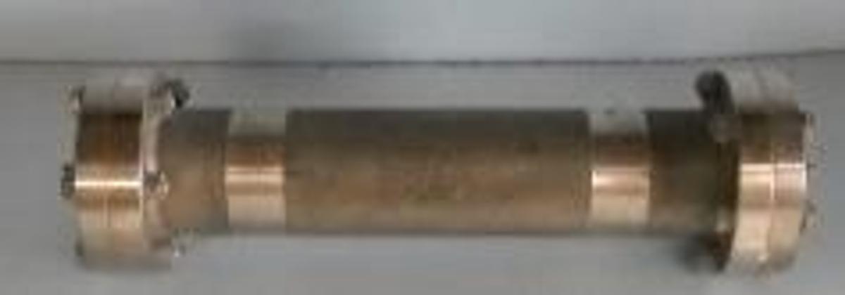 Used QTY. 1. HP CHEMICALS INC. 316 STAINLESS STEEL HIGH PRESSURE LIQUID CHROMATOGRAPHIC COLUMN. CAT NO: MB-2030.