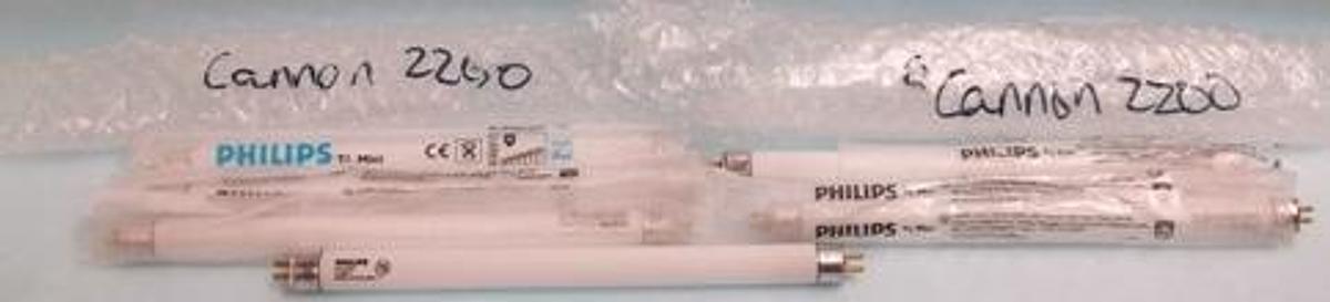 Used PHILLIPS TL MINI HALOGEN BULB F6T5/CW 6 WATT 311014U CW33 FOR CANNON 2200. (NEW).