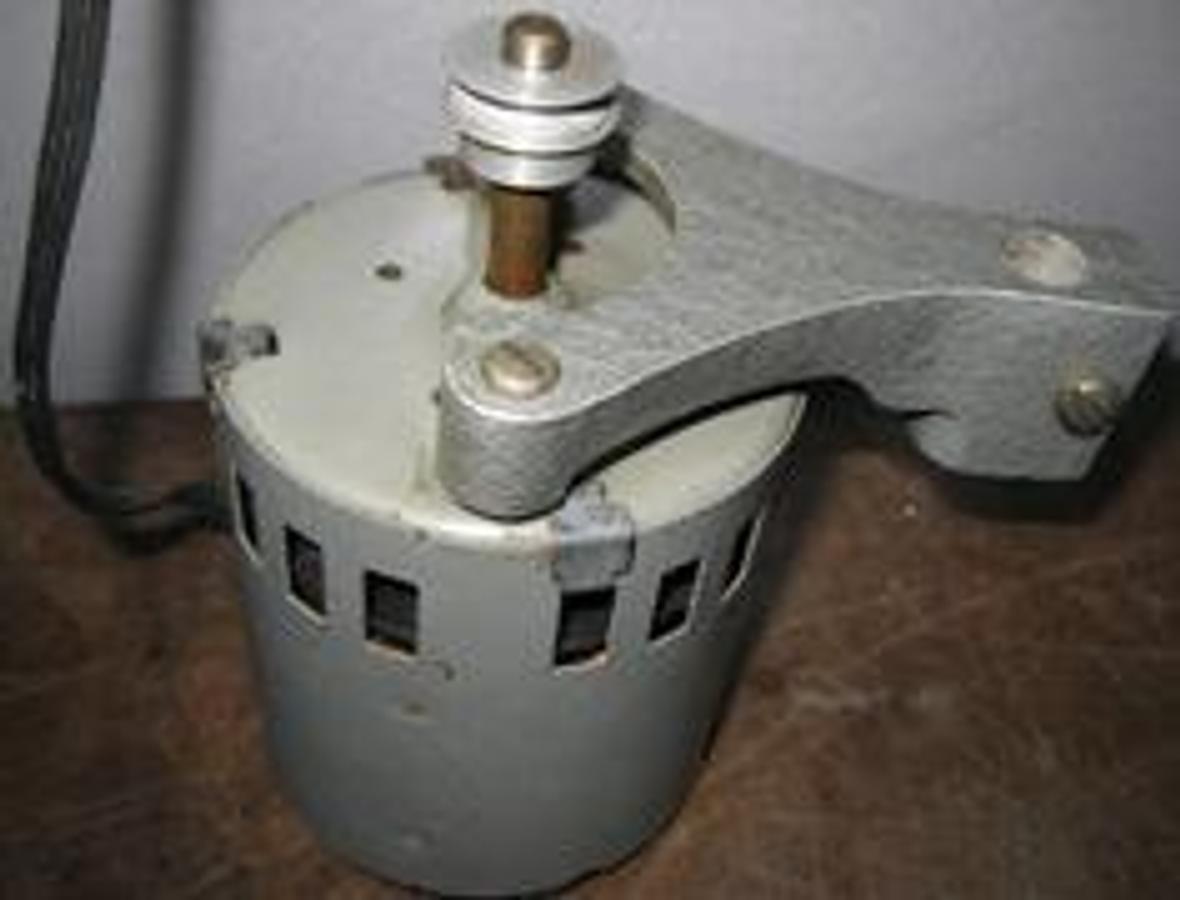 Used DAYTON ELECTRIC MFG COMPANY