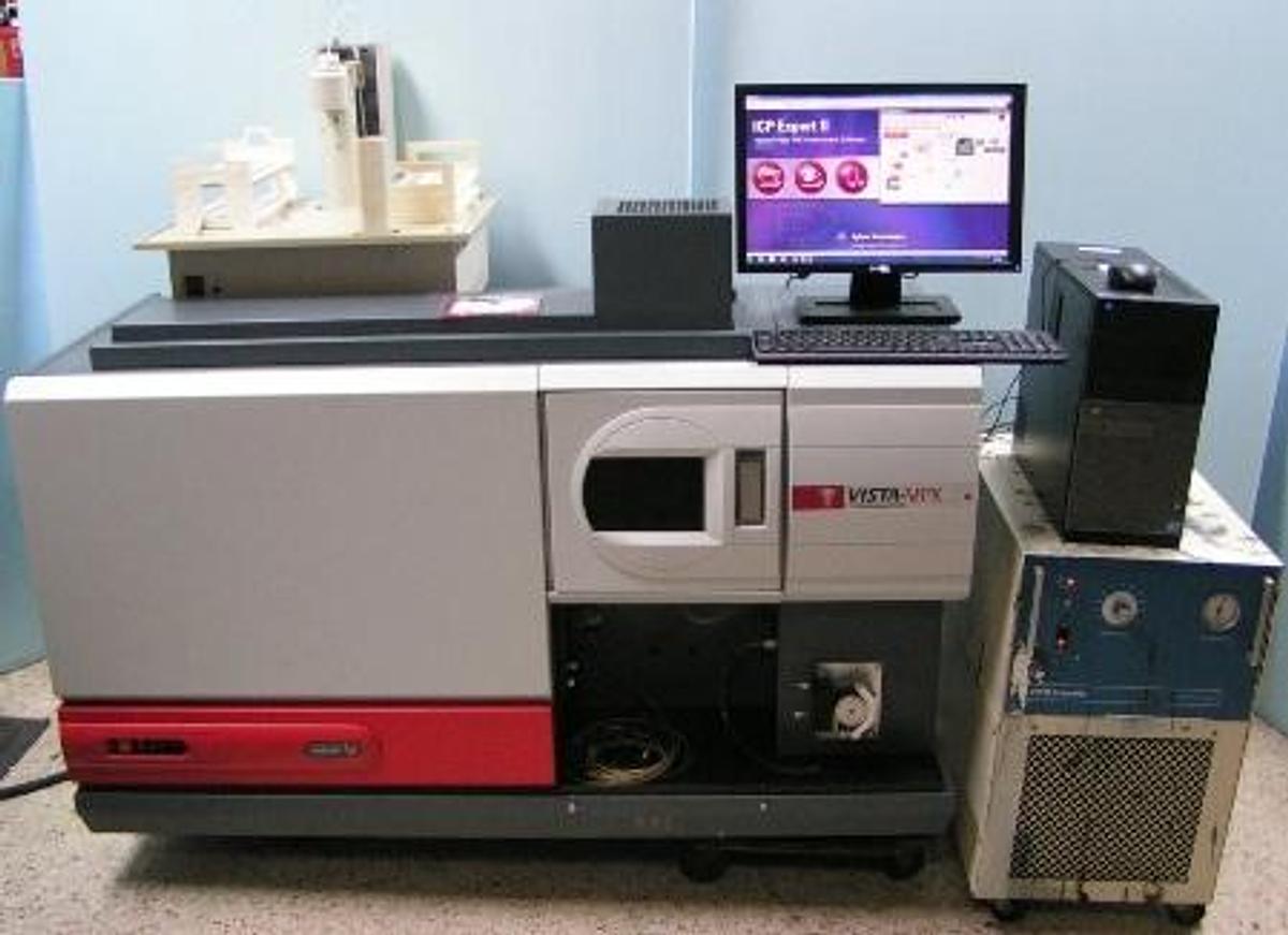 Used QTY. 1. VARIAN NOW AGILENT VISTA-MPX CCD SIMULTANEOUS ICP-OES