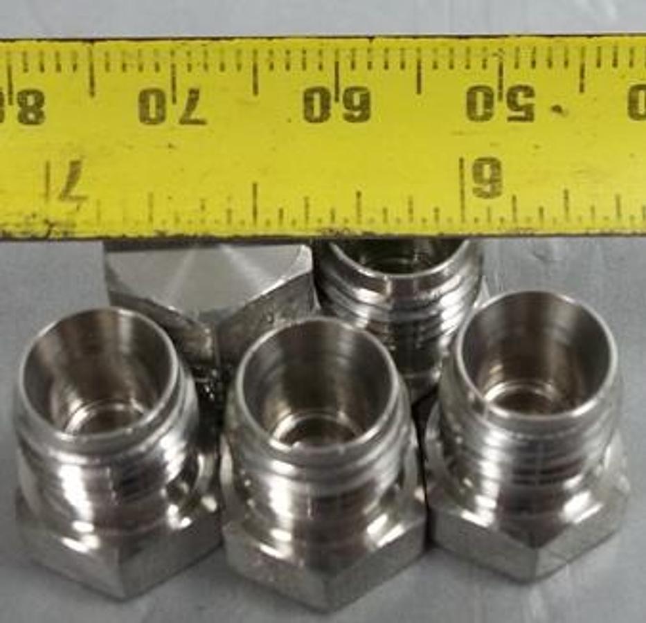 Used QTY. 5. TYLOK 316 ZMX. TUBE FITTING PLUGS 3/4.