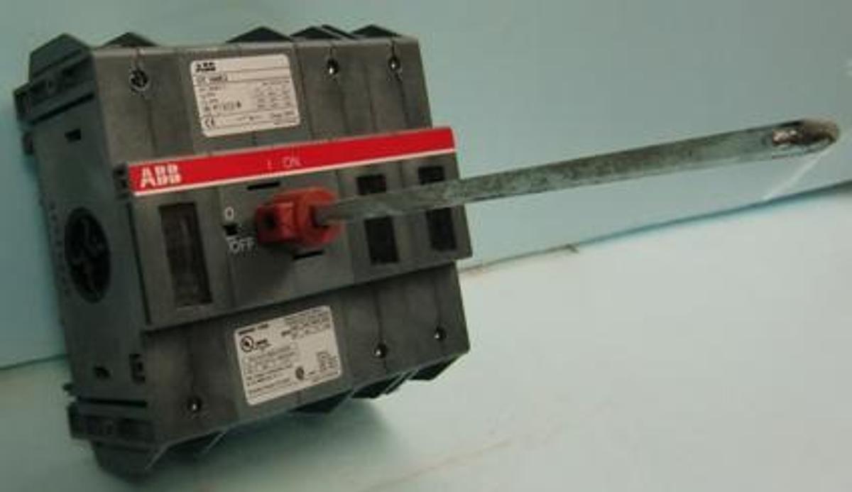 Used QTY. 1. ABB OT 160E3 GENERAL PURPOSE SWITCH 600 VAC 125A 3PH VAC 240 HP 40