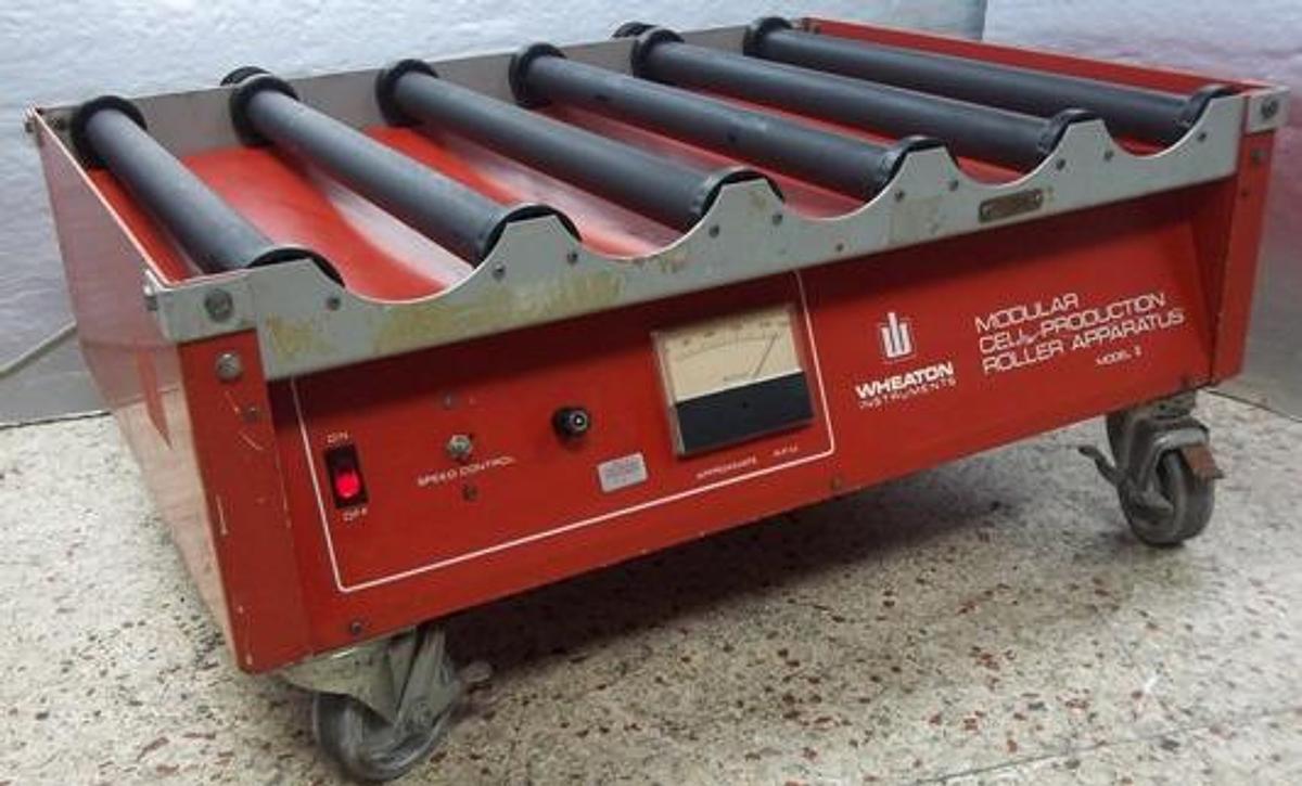 Used QTY. 1. WHEATON INSTRUMENTS MODULAR CELL PRODUCTION ROLLER APPARATUS MODEL: II #31277 W/ SPEED CONTROL W/ SIX ROLLERS DIAMETER 1 ½" X 20 3/8" LONG.