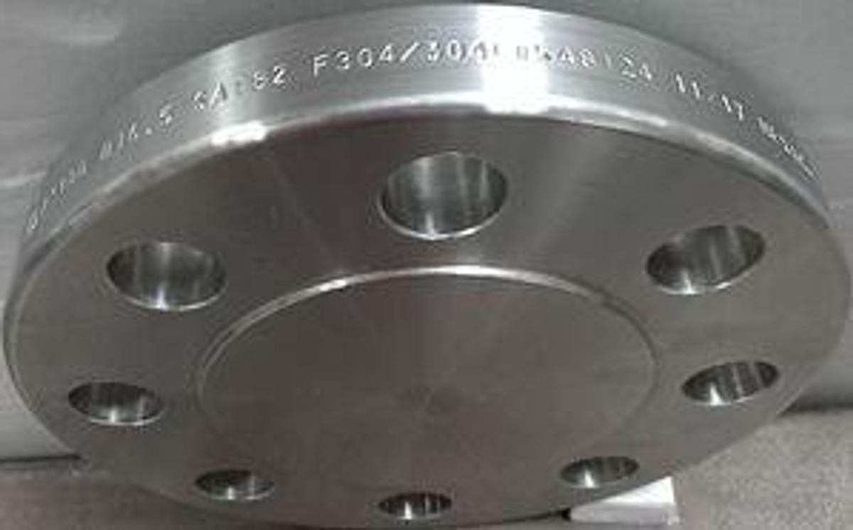 Used WESTERN FORGE AND FLANGE 2" 300 304 / 304L STAINLESS STEEL RAISED FACE BLIND FLANGE B16.5 SA 182 F304/304L 548124 11/17 MEXICO. .