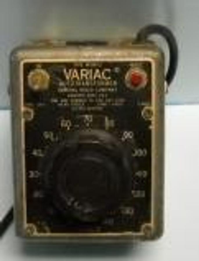 Used QTY. 2. GENERAL RADIO COMPANY TYPE W5MT3 VARIAC AUTOTRANSFORMER LOAD: 1 TO 135V. INPUT 115VOLT.