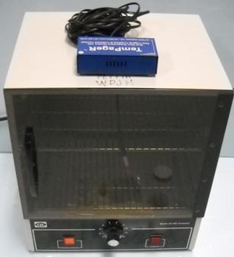 Used QUINCY LAB INC. MODEL: 10-140 INCUBATOR