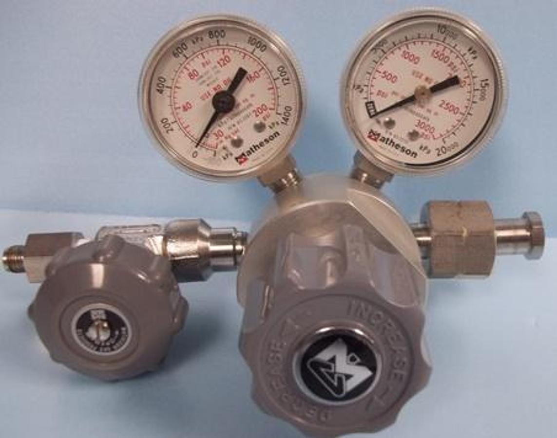 Used MATHESON HIGH PURITY ALUMINUM GAS REGULATOR MODEL: 3142