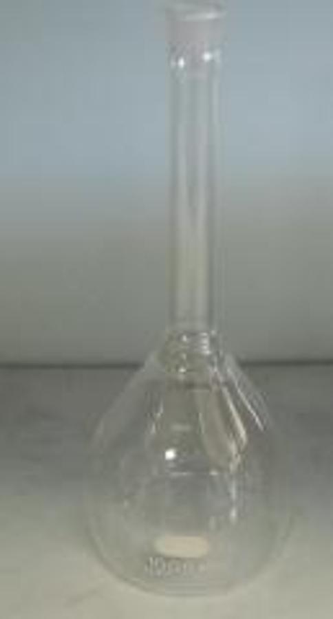 Used 1000ML A PYREX TS 22 TC 20 DEG C +-30 ML #5640 VOLUMETRIC FLASK