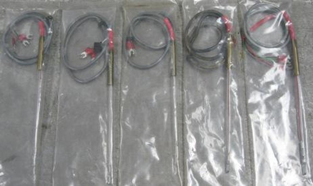 Used DC PT 100 TEMPERATURE PROBE GLASS WITH 3 WIRE FORK TERMINAL ATTACHMENTS. DC 1624.