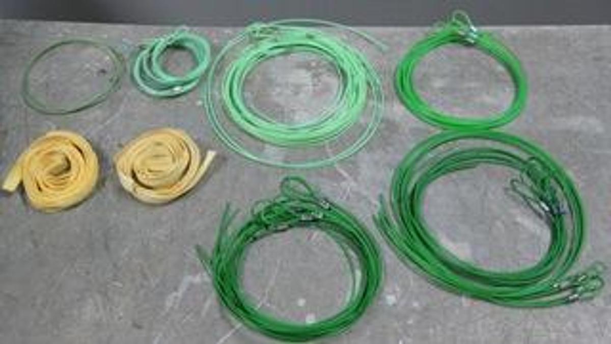 Used QTY. 34. ISL BY PAC AD86 5G2 AND OTHERS DISTILLATION ANALYZER ALL CLEANING (SNAKE) TOOL AND 10) GAUZE STRIPS.