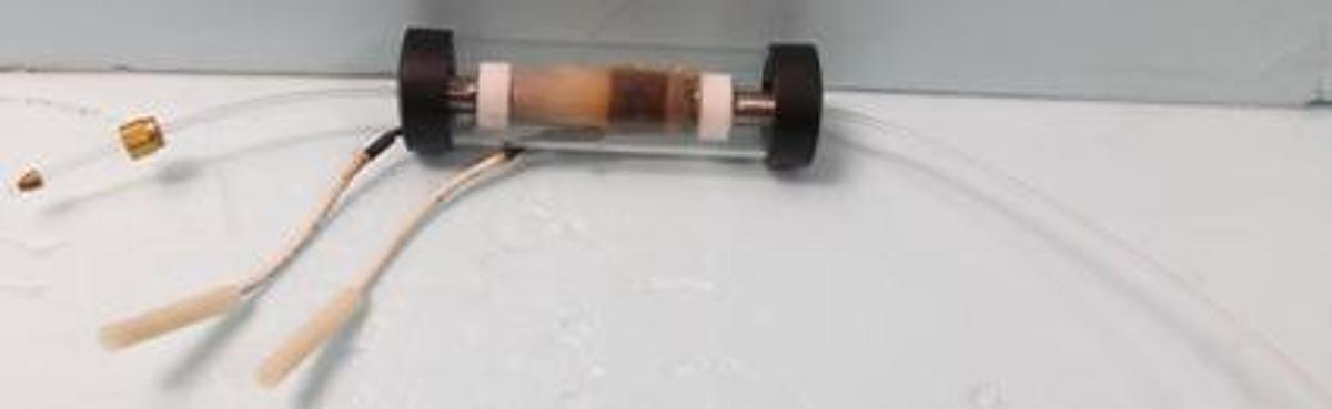 Used QTY. 1. AGILENT TECHNOLOGIES / G.E. / SIEVERS 355 SCD SULFUR CHEMILUMINESCENCE OZONE GENERATOR PLASTIC ENCAPSULATED WITH PARKER CONNECTOR A-LOK 2 B WITH AWM STYLE 3239 150 DEG. C CABLE AND ELECTRODE.