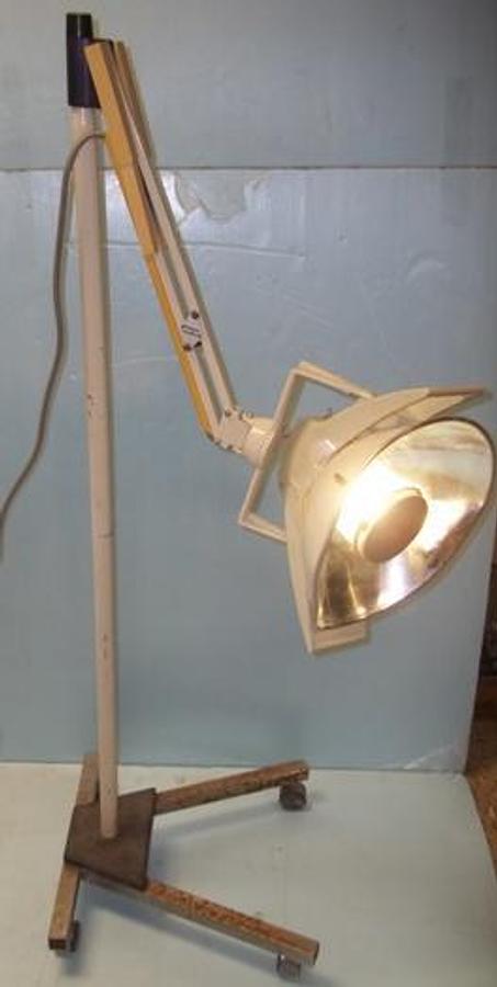 Used BURTON LIGHT MODEL: 01122010