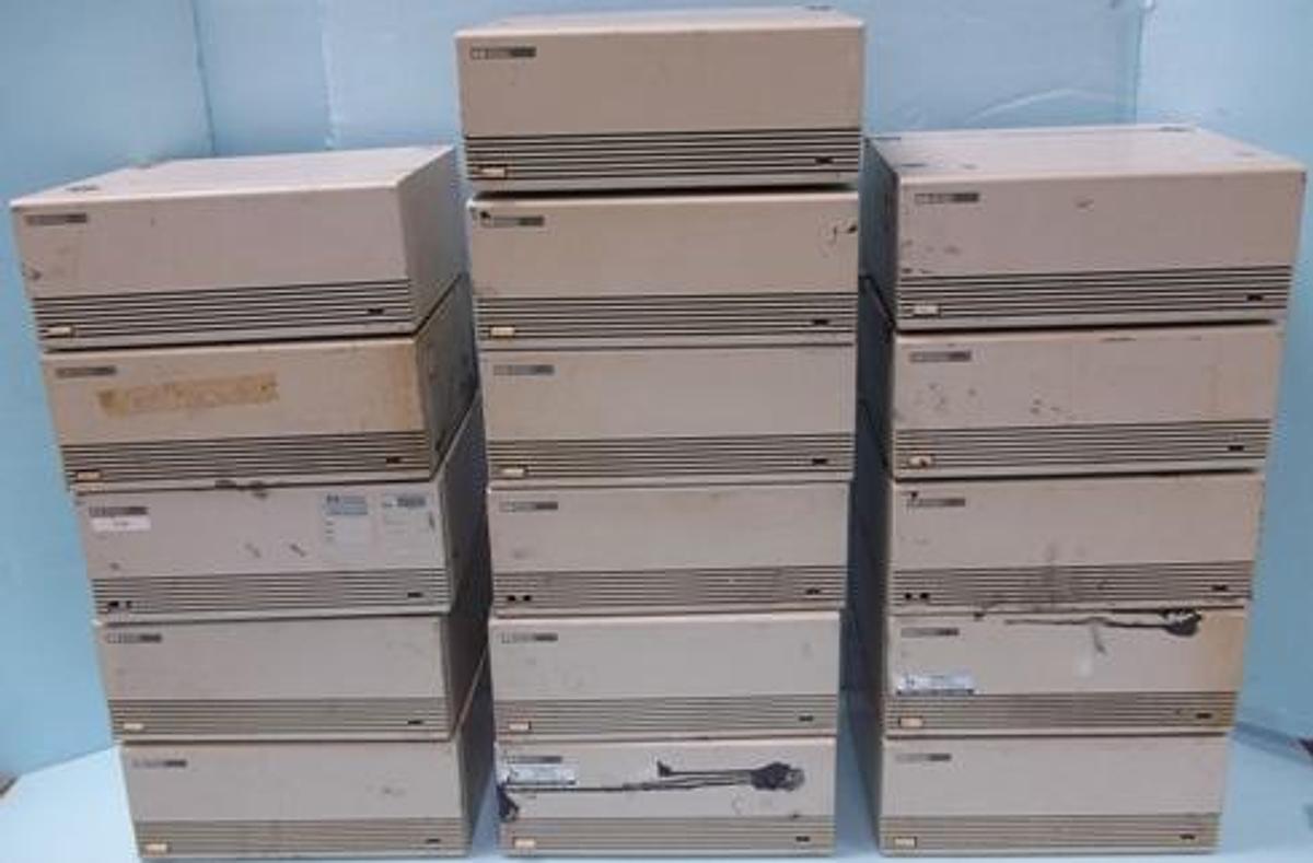 Used QTY. 12. HEWLETT PACKARD 7673. A AND B CONTROLLERS. MODEL.18594A