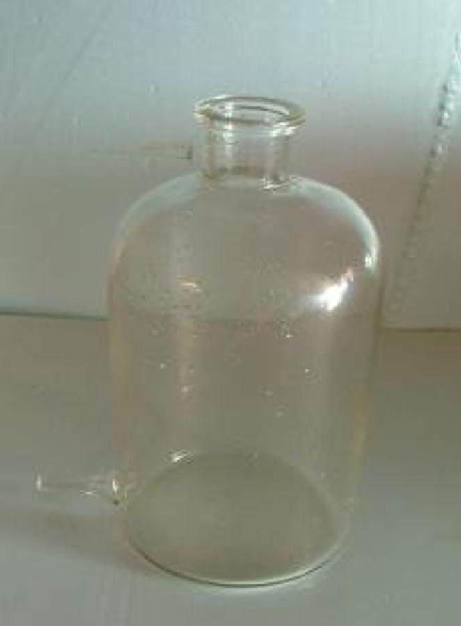 Used QTY. 1. PYREX 4800 ML VACUUM JUG WITH 45/50 NECK. .