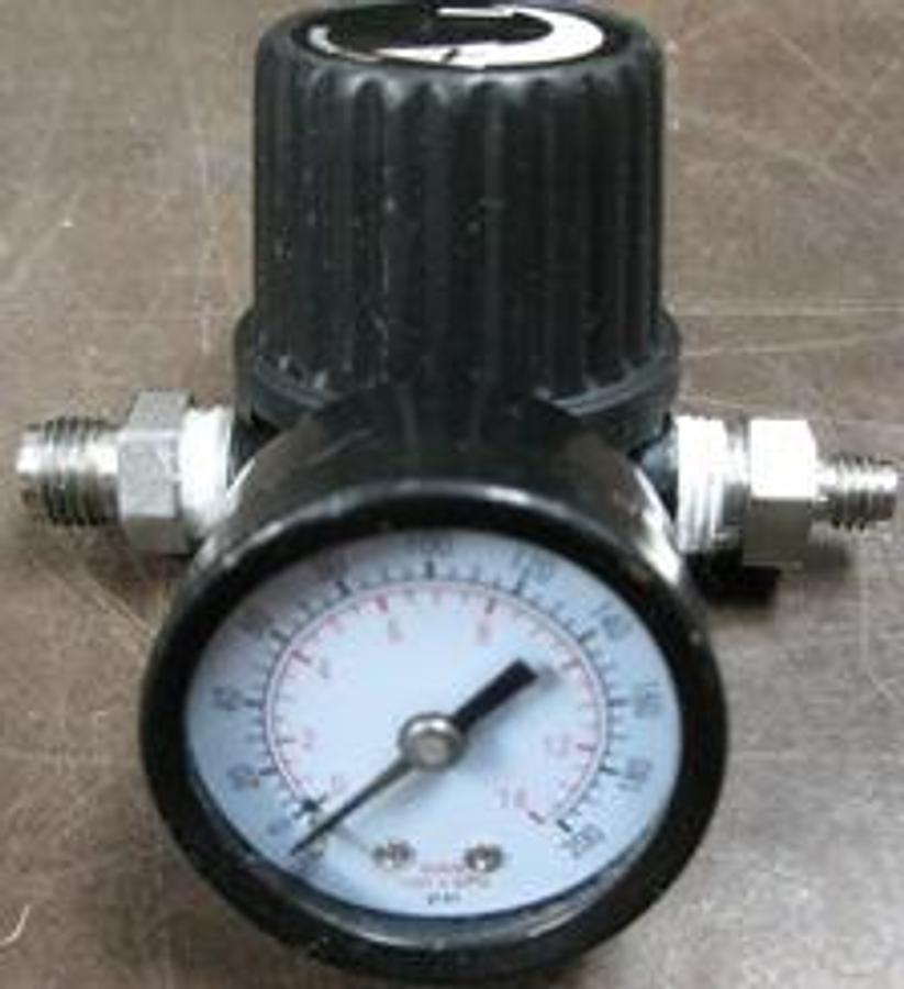 Used QTY. 2. REGULATOR NO: DK648800AV 11/00