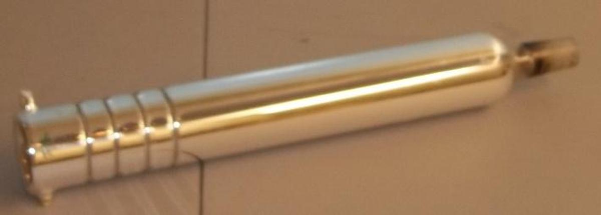 Used QTY. 1. TOE PRE SILVERED GLASS VACUUM JACKED DISTILLATION PERFORATED PLATE