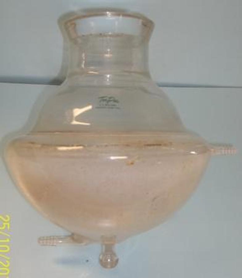 Used TOE PRE 5000ML VACUUM FLASK Â½ CLOUDED WITH BOTTOM MALE BALL JOINT.