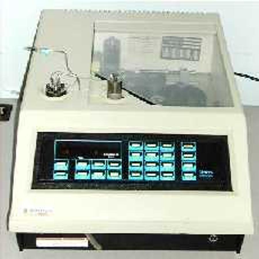 Used QTY. 1. VARIAN GARY HPLC GC BATCH SAMPLER.
