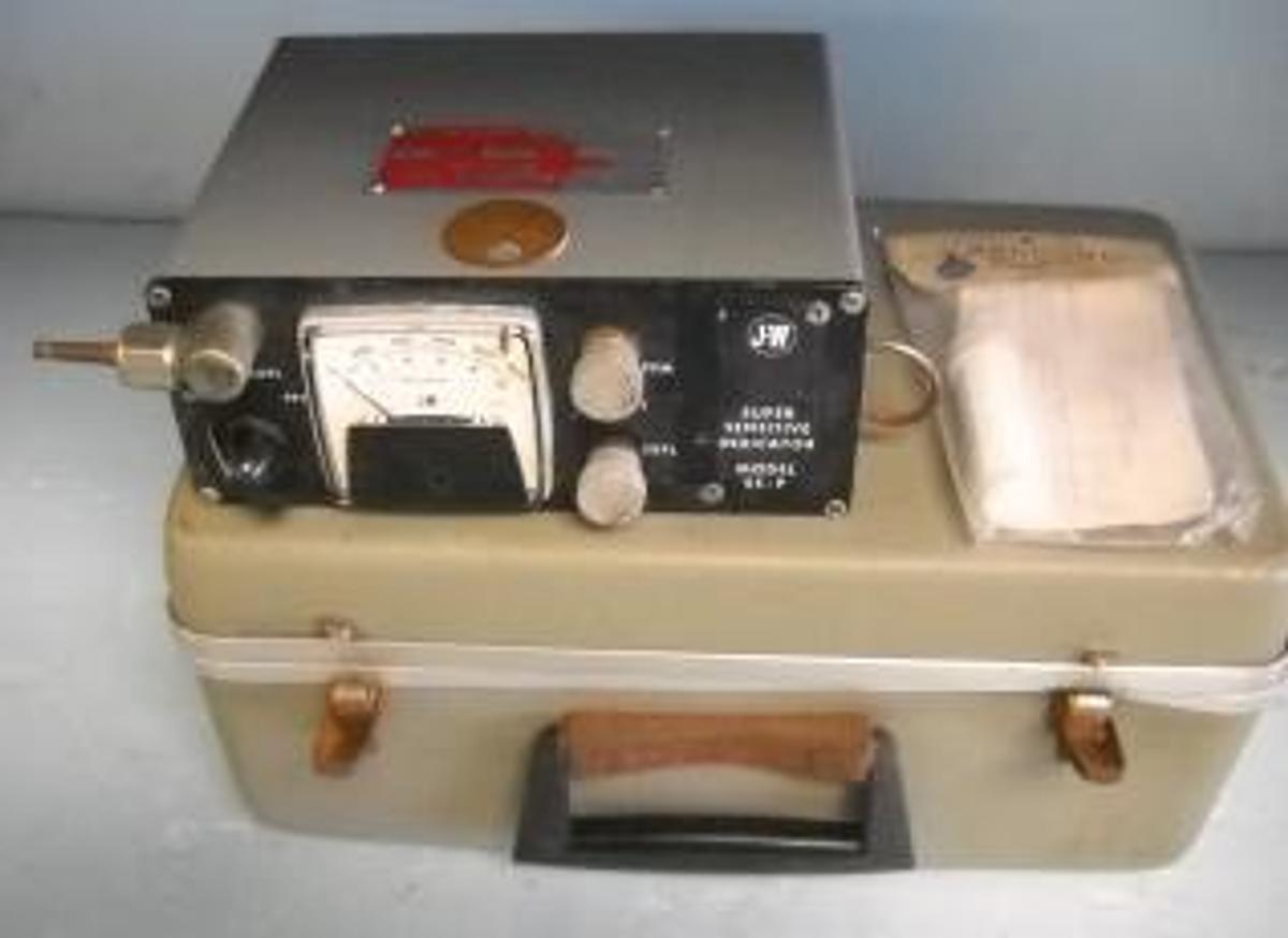 Used J-W COMBUSTIBLE GAS DETECTOR MODEL SS-P