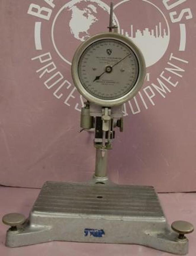 Used FISHER PRECISION SCIENTIFIC CO."PRECISION" PENETROMETER 1/10 ML DIVISIONS SRN J-5.