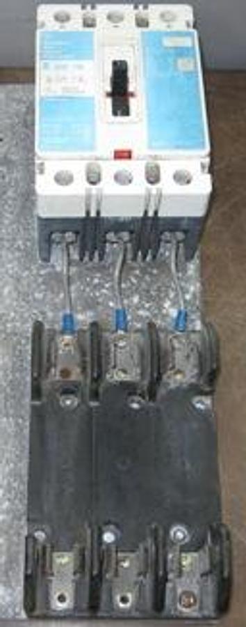 Used WESTINGHOUSE SERIES C INDUSTRIAL CIRCUIT BREAKER