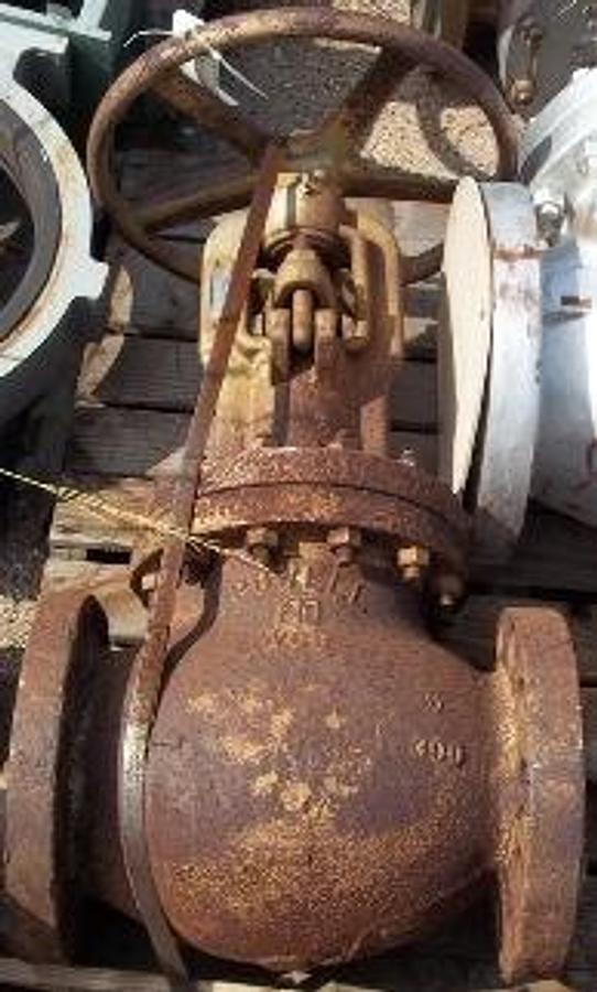 Used POWELL 6" 300 FLANGED RAISED FACE GLOBE VALVE WCB. 6-300 WCB (WELD ABLE CARBON BODY).