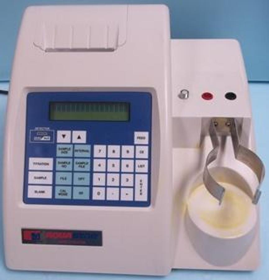 Used EM SCIENCE AQUASTAR C3000 TITRATOR