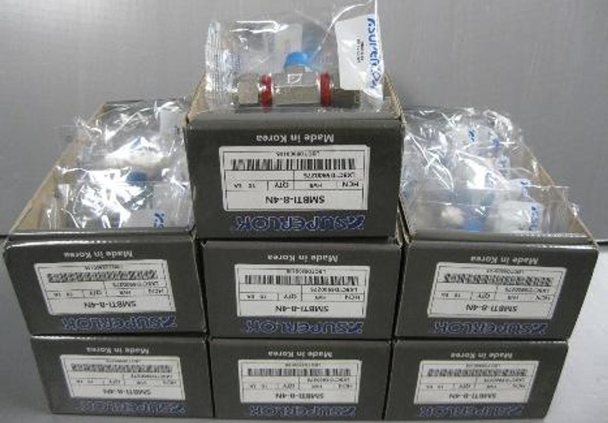 Used QTY. 70. SUPERLOK MALE BRANCH TEE SMBTI-8-4N 1/2?T X 1/2?T X 1/4?M NPT 316. MALE BRANCH TEE STAINLESS STEEL TUBE FITTING. MALE BRANCH TEES ARE A UNIQUE STYLE OF HYDRAULICALLY-OPERATED PIPE TEE