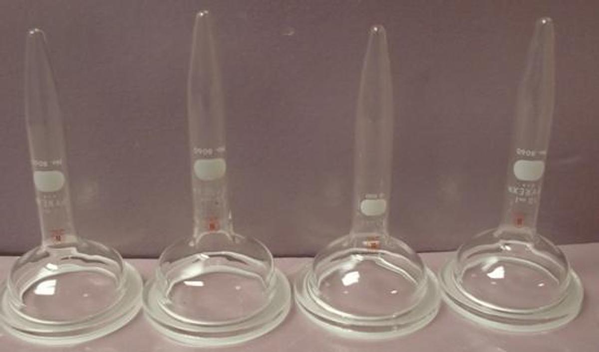 Used SPLIT GLASS BOTTLE BOTTOM WITH PYREX NO. 8060 10ML CENTRIFUGE TUBES. FOR COLUMBUS INSTRUMENTS.