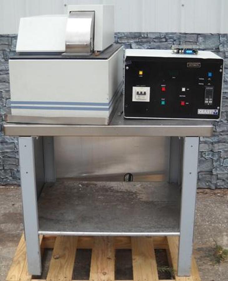 Used CEAST / INSTRON TYPE: 6567 BRITTLENESS TESTER