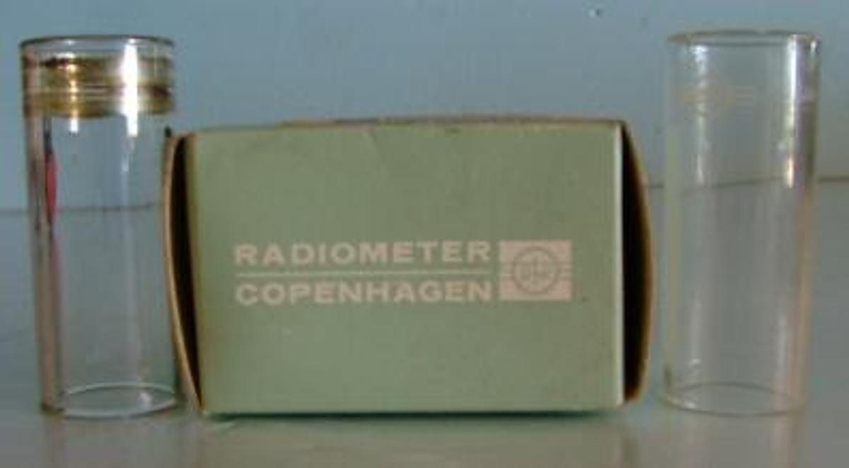 Used QTY. 2. COPENHAGEN RADIOMETER 951-609 GLASS CYLINDER 25ML FOR B282 + B325.
