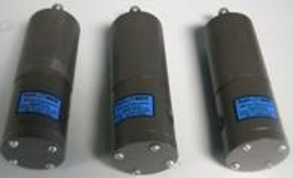 Used QTY. 3. PLASTICO ¼" PRESSURE REGULATOR