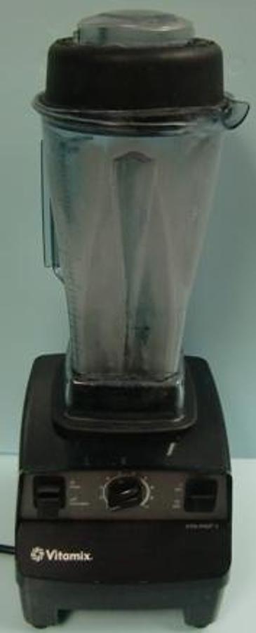 Used VITA-MIX CORP VITA-PREP 3 COMMERCIAL FOOD PREPARING MACHINE MODEL NO.VM0101D ITEM NO.001005 120V