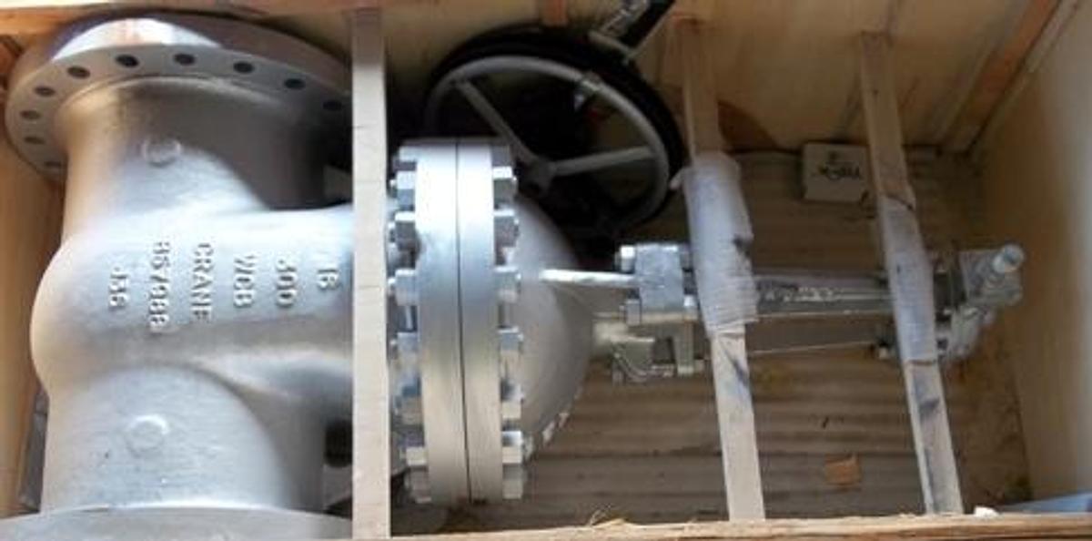 Used QTY. 1. CRANE 16" 300 FLANGED RAISED FACE WCB GATE VALVE WITH HAND GEAR OPERATOR WCB 16-300 B57988 J36 GATE VALVE YEAR 2015